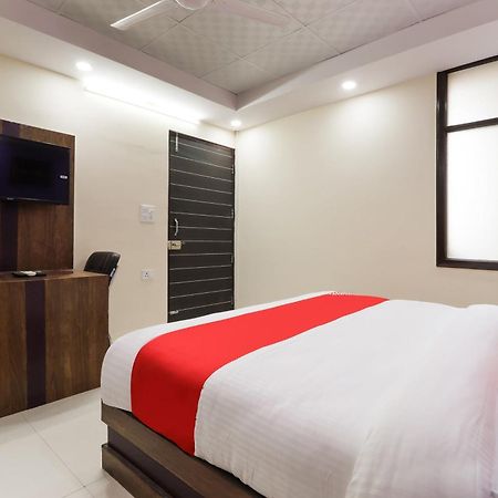 Hotel O Maharaja Gold Nowe Delhi Zewnętrze zdjęcie
